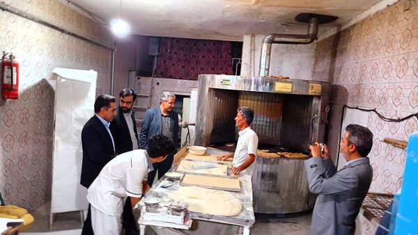 فرماندار کاشمر از وضعیت آب روستای قوژد بازدید کرد