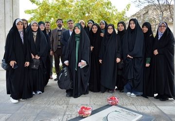 اعزام دانش‌آموزان دختر عمره‌گزار شهرستان‌های استان تهران به سرزمین وحی