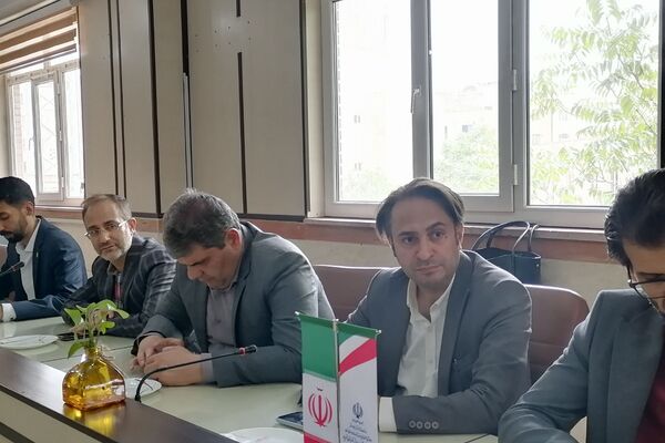 نشست فعالین پانا شهریار با مدیر جدید اداره آموزش و پرورش