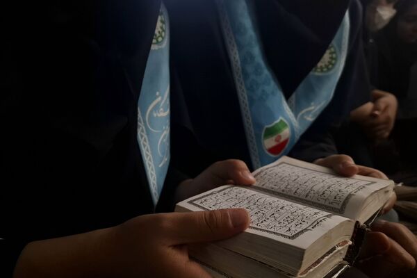 حدیث کساء دل‌های دانش‌آموزان عشقی‌فرد را به مادر ایمان گره زد