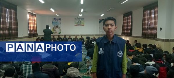 آیین معنوی انس با کلام‌الله در مدرسه شهید صادقی 