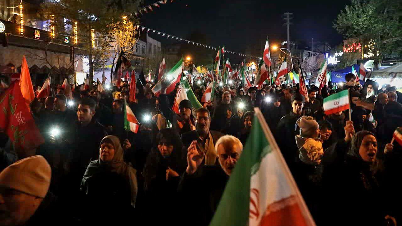 حضور خردسالان و نوجوانان در قیام سی‌وهشتم