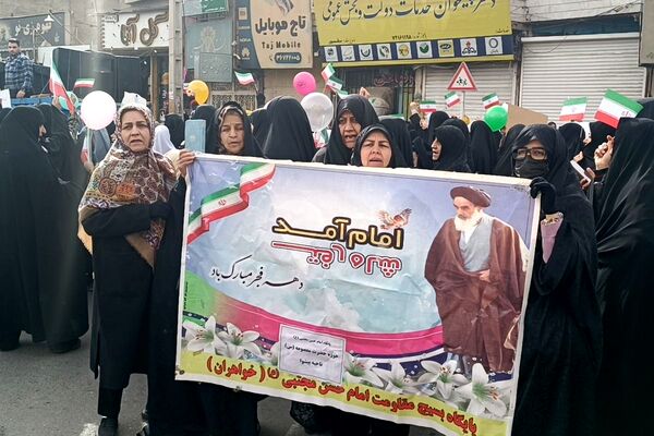 شور انقلابی در پیشوا، همه یکصدا برای ایران در 22 بهمن