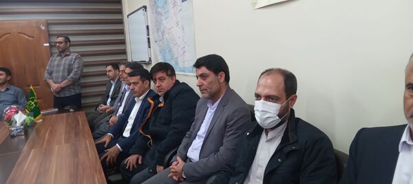 بازدید میدانی دادستان انتظامی قضات در کوهدشت و دیدار با کارکنان و خانواده شهدا