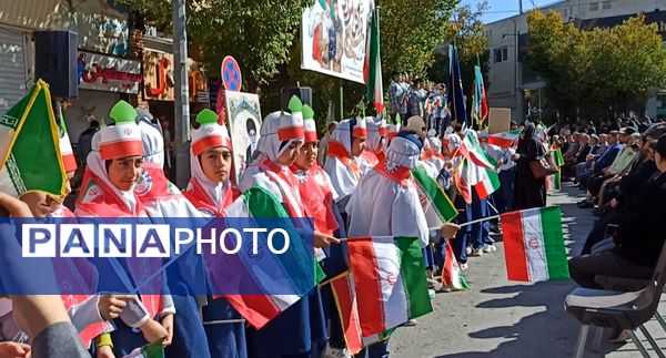 راهپیمایی ۱۳ آبان در شهرستان آباده 