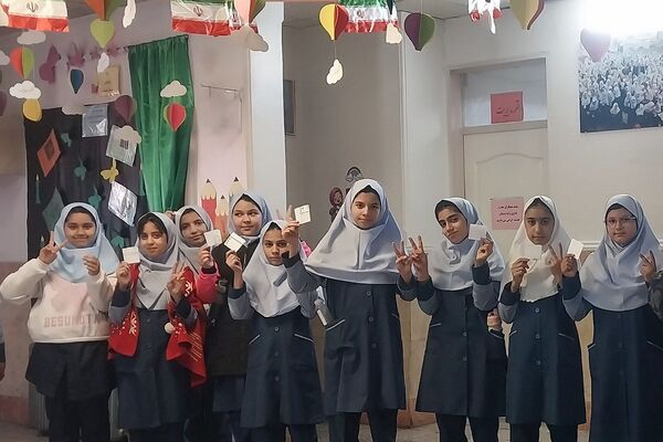 برگزاری انتخابات شورای دانش آموزی در مدارس ناحیه دو شهرری 