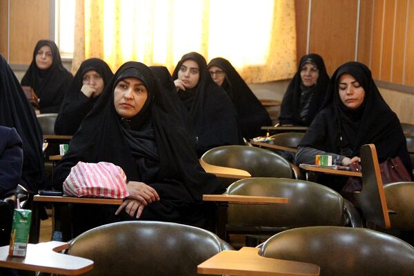 برگزاری برنامه روشنگری به مناسبت دهه بصیرت 