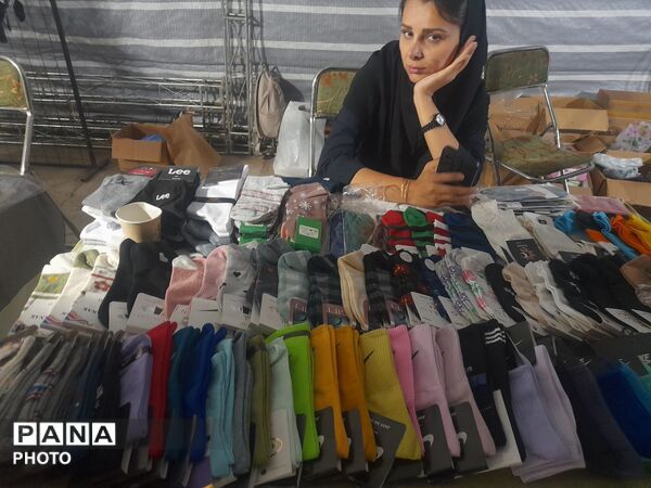 رونق تولید در فرهنگسرای سیمرغ با برپایی بازارچه صنایع دستی