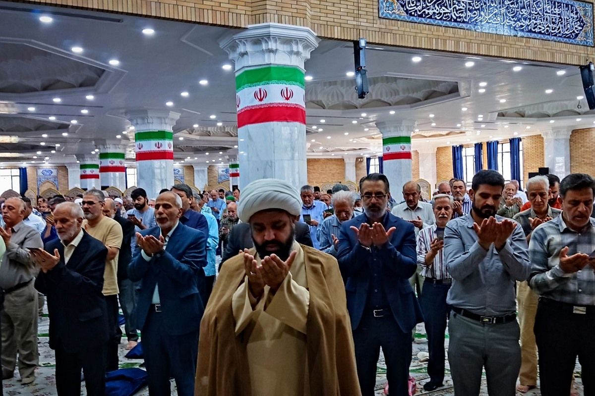 نماز عید قربان، تجلی بندگی خدا