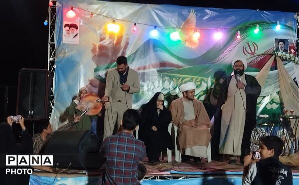 پیوند عشق و ایمان در دلِ جمعیت 