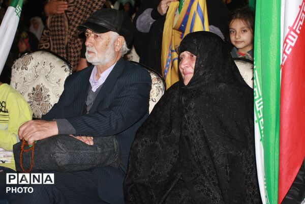 جشن میلاد حضرت معصومه (س) و روز دختر در سبزه میدان زنجان