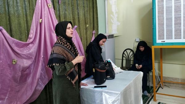 مراسم روز بصیرت و میثاق امت با ولایت در دبیرستان مرحوم میری روستای بزنجرد خلیل آباد