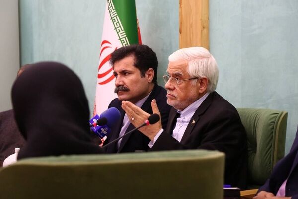 دستور عارف برای تدوین برنامه‌های راهبردی ‌مهاجرت معکوس از شهرها به روستاها