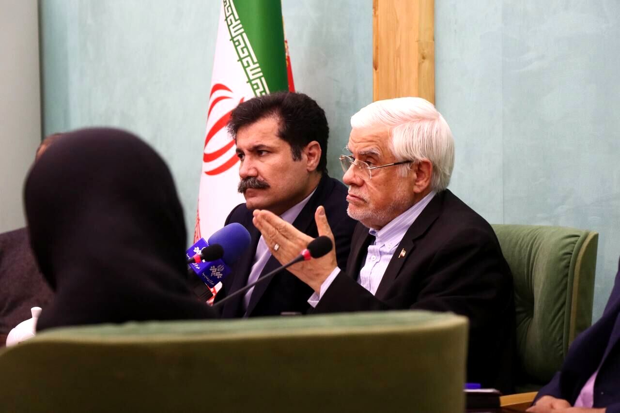دستور عارف برای تدوین برنامه‌های راهبردی ‌مهاجرت معکوس از شهرها به روستاها