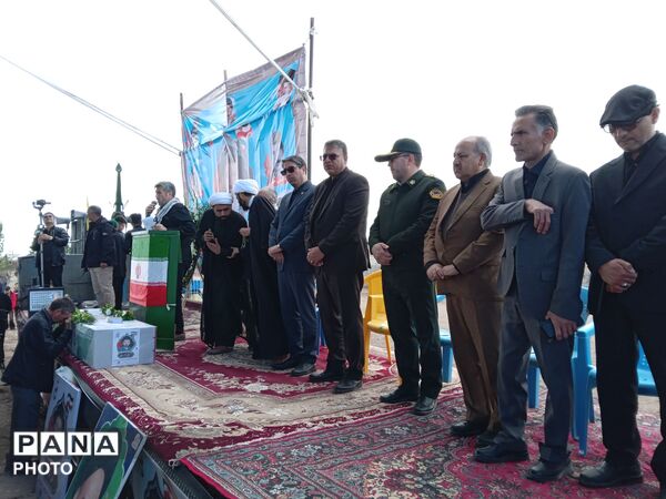 مراسم تشیع پیکر مطهر شهید علی اکبر خوافی در میان‌جلگه روستای سالاری 