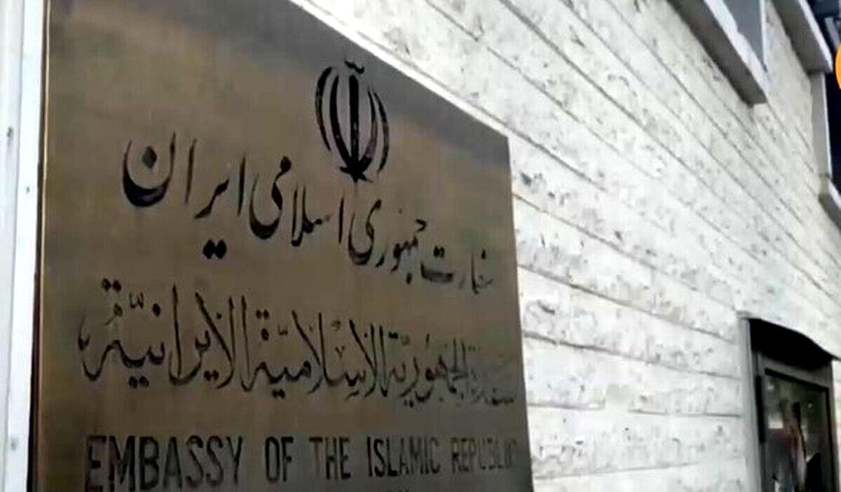 عناصر مسلح به سفارت ایران در دمشق تعرض کردند