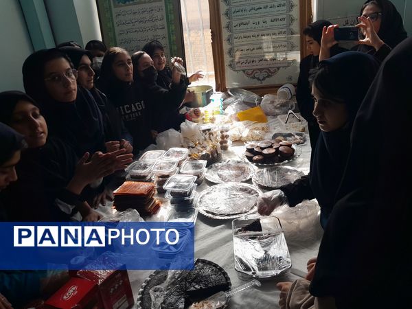 جشنواره فرهنگی هنری "امید فردا" در دبیرستان شاهد فیض ناحیه ۳ شیراز