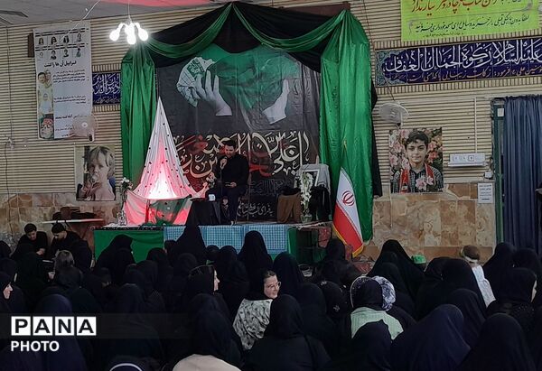  مراسم باشکوه شیرخوارگان حسینی در مسجد جامع درگزین