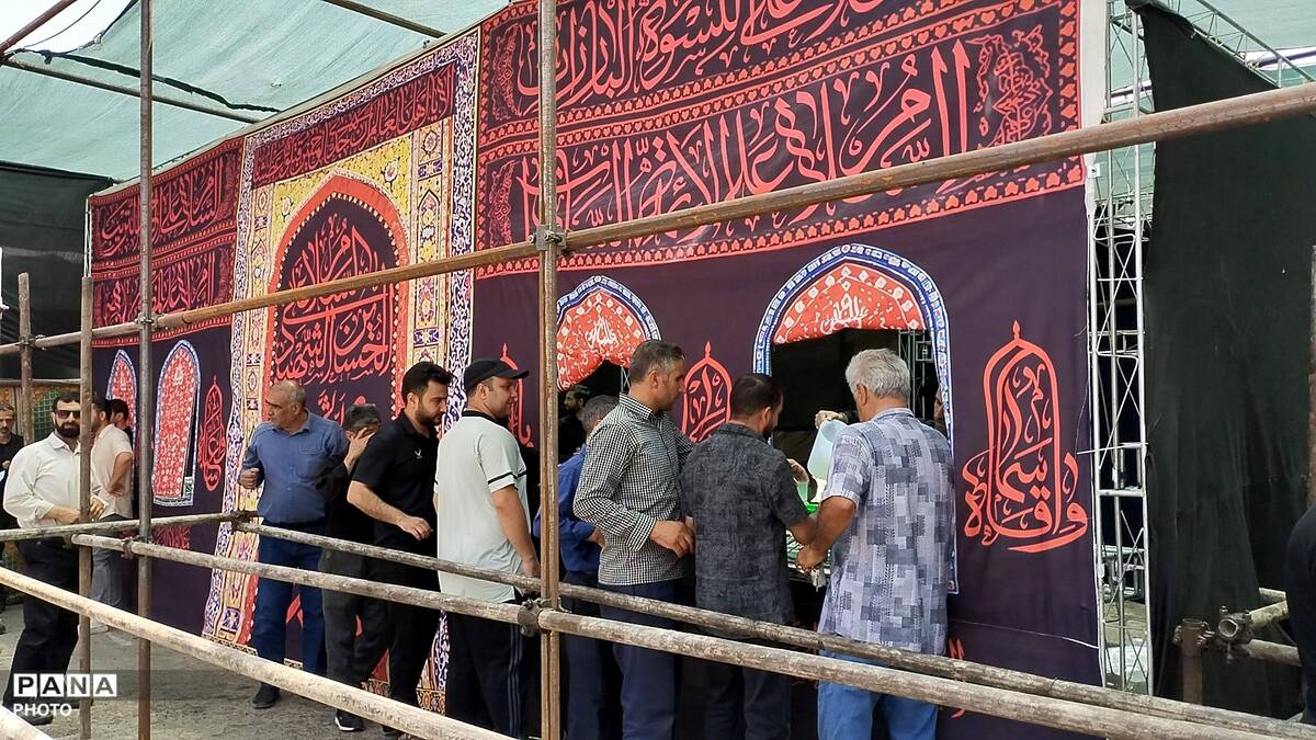 برپایی موکب‌های زائران تشییع امام شهید در نظرآباد