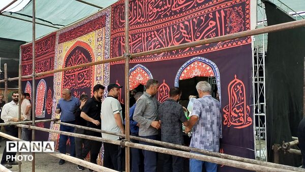 برپایی موکب‌های زائران تشییع امام شهید در نظرآباد