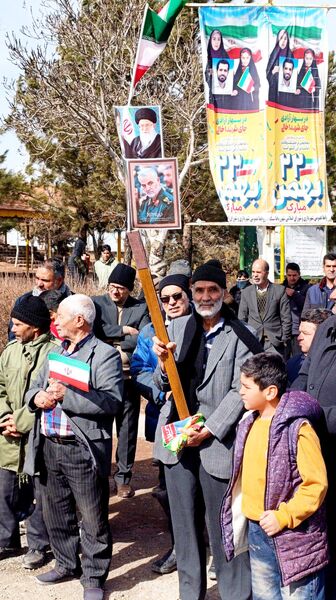 راهپیمایی ۲۲ بهمن در رباط‌سنگ، تجدید بیعت مردم با انقلاب