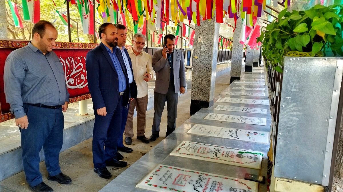 بازدید معاون پرورشی و فرهنگی البرز از پروژه مهر تا افتتاح مرکز مشاوره و بیعت با شهدا