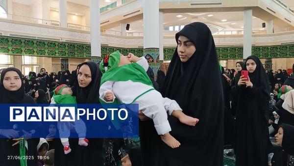 زمزمه‌های «یا علی‌اصغر(ع)» در مصلی زنجان طنین‌انداز شد