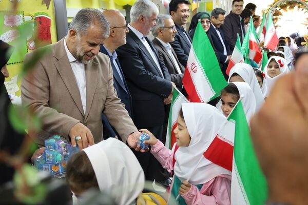 جشن شکوفه‌ها در آذربایجان غربی
