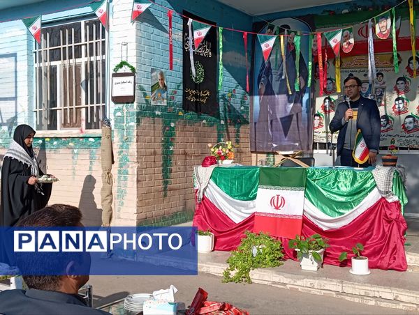 طنین زنگ استکبارستیزی در دبیرستان دخترانه تکتم باخرز