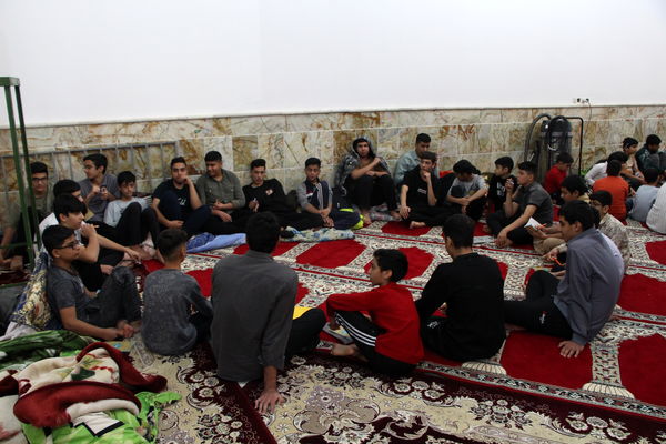 برگزاری حلقه‌های معرفتی صالحین در اعتکاف دانش‌آموزی فهرج