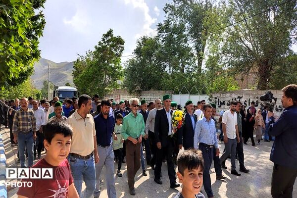 بازگشت حجاج شهربار از مراسم معنوی حج