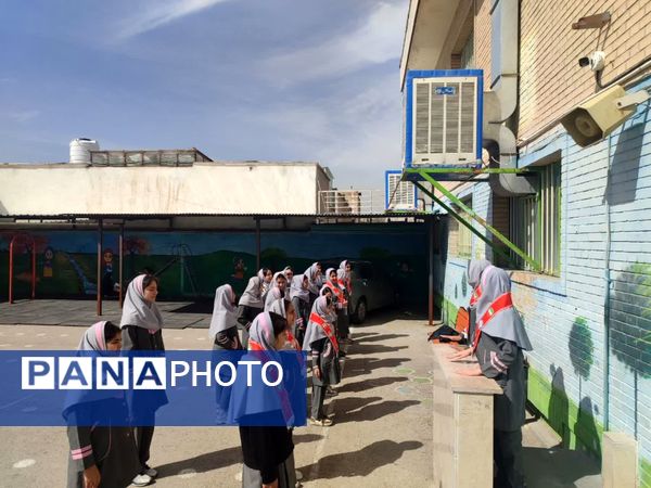 دهه فجر و طلوع هنر در دبستان مینوی خرد