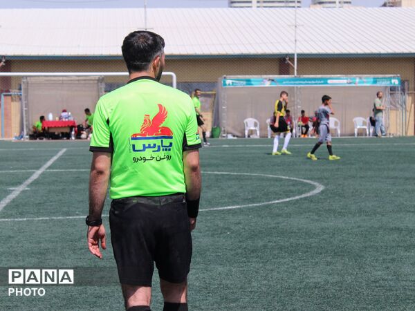 دومین روز از مسابقات مینی فوتبال ورزشی دانش آموزان روستایی و عشایری سراسر کشور