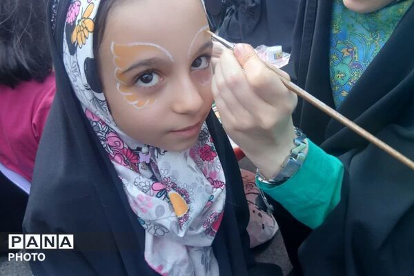 رودهن غرق در شور و شادی برگزاری باشکوه جشن عید سعید غدیر خم