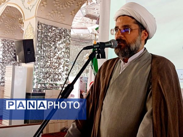 نماز جمعه در شهرستان کاشمر 