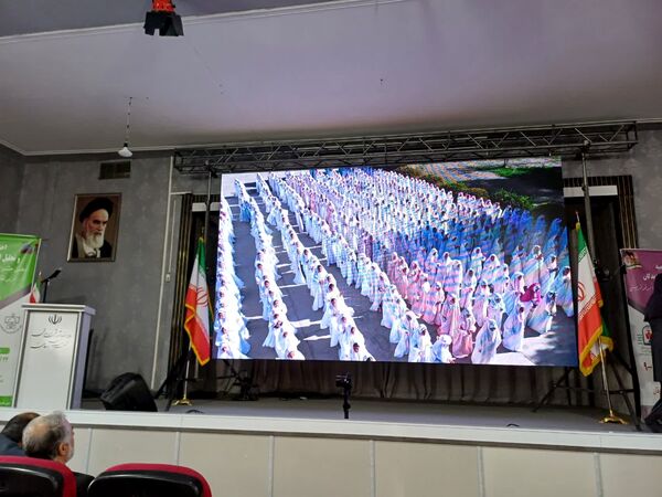 تجلیل از برگزیدگان 2 جشنواره پرورشی در شهرستان زرقان 