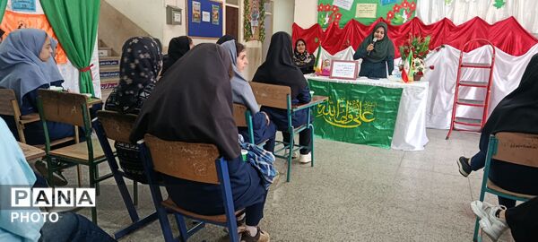 تقدیر از نفرات برتر درسی فرهنگی و هنری جشنواره خوارزمی همزمان با عید غدیر