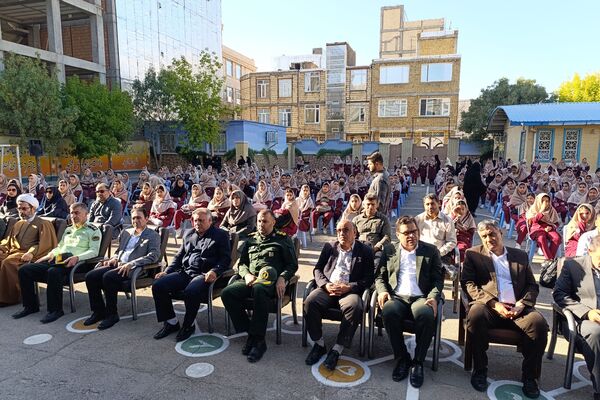 برگزاری مراسم نواختن زنگ ایثار در شهرستان اسلام آباد غرب