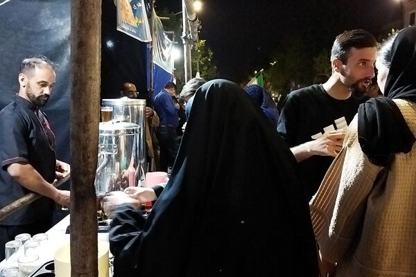 موکب شهدای روستای آهوان در هشتاد و نهمین شب از اجتماعات مردمی 