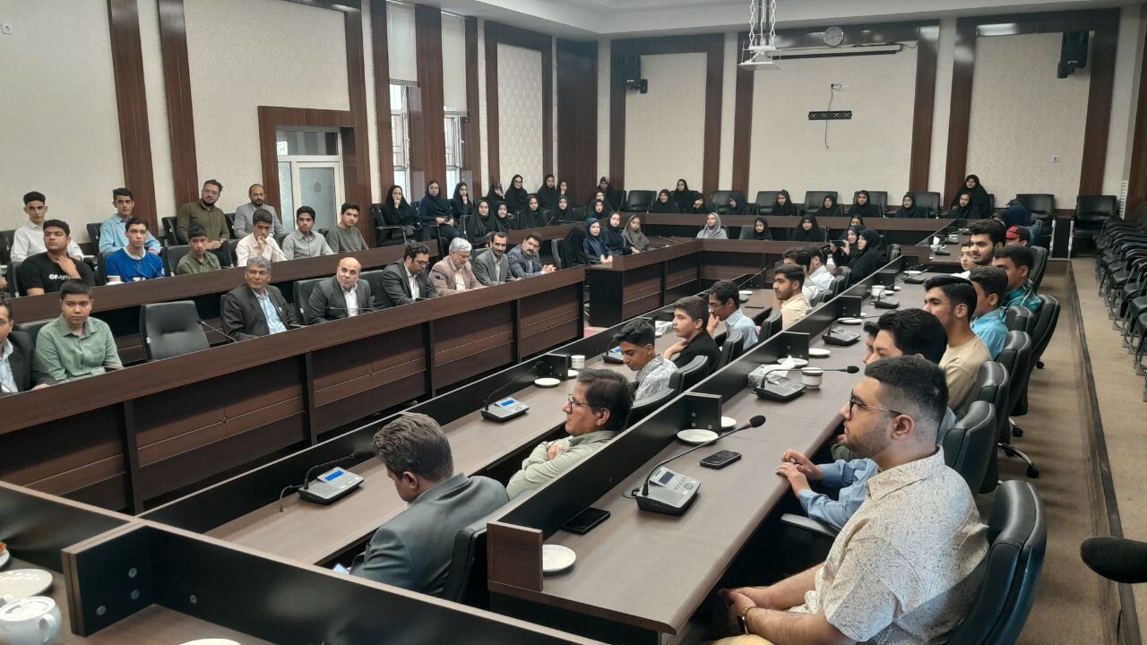 گردهمایی دانش آموزی تلاشگران امروز ، امیدان فردا 