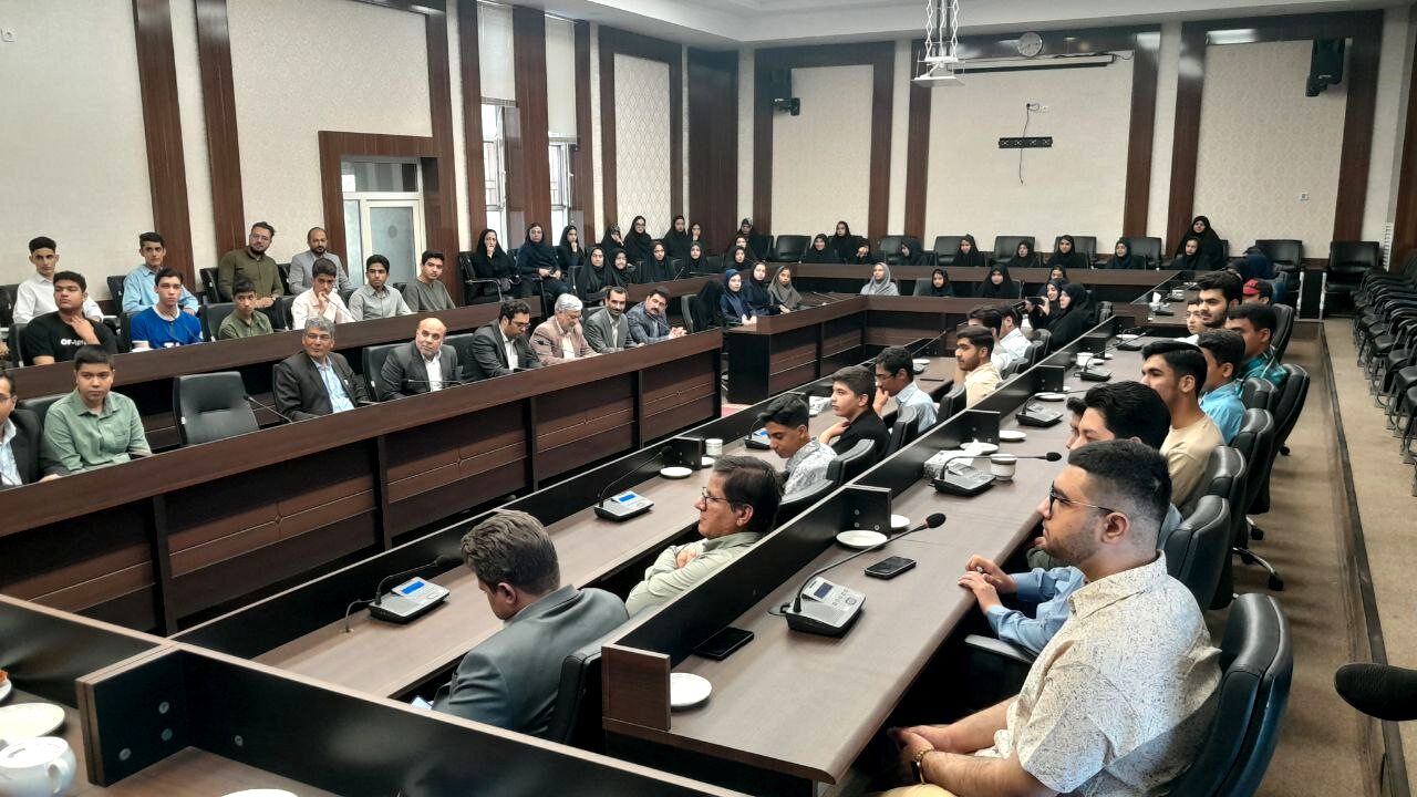 گردهمایی دانش آموزی تلاشگران امروز ، امیدان فردا 