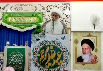 اهل بیت(ع) مانند چشمه جوشان می‌مانند