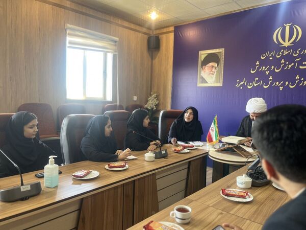 برگزاری نشست شورای دانش‌آموزی استان البرز