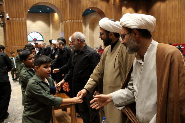 چهارمین سالگرد شهادت استاد طلبه مجاهد محمدحسین فرج نژاد و خانواده ایشان در یزد