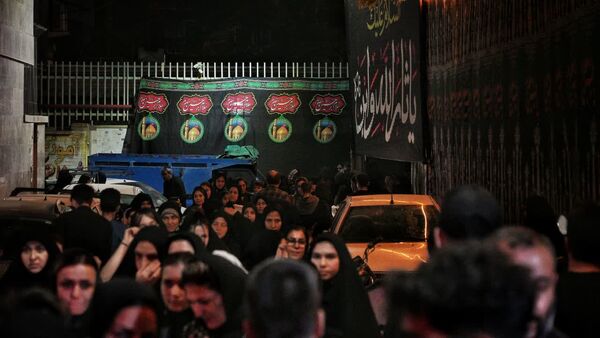 عزاداری شب های محرم در هیات حسین جان بجنورد 