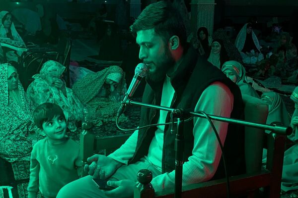 نوجوانان و جوانان در اعتکاف مسجد امام موسی کاظم (ع) گرد هم آمدند