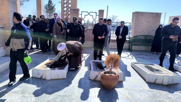 تجدید میثاق با شهدا در گناباد