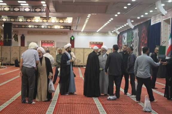 حضور پرشور مردم بندرعباس در نماز جمعه به امامت حجت‌الاسلام والمسلمین محمدعبادی‌زاده