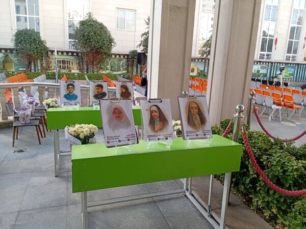 جشن عاطفه‌ها در مشهد برگزار شد