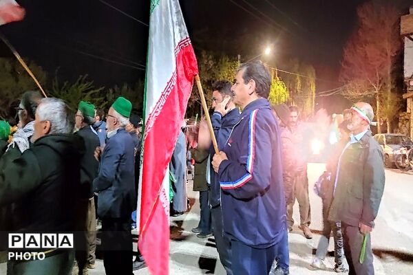سنگر ما خیابان است 